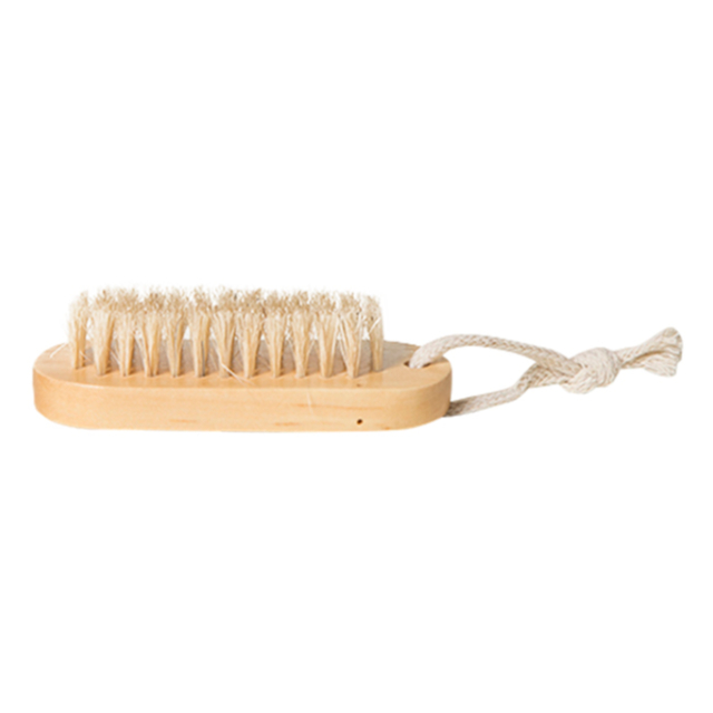 Imagen del producto: CEPILLO PARA PIES EN MADERA (344110)
